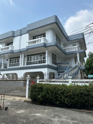 🏡 ให้เช่าทาวน์โฮมหลังมุม โครงการทาวน์อินทาวน์ ✨ บ้านหลังใหญ่ พื้นที่เยอะ ทำเลใจกลางเมือง เหมาะสำหรับอยู่อาศัยหรือโฮมออฟฟิศ