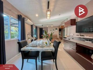 <a href='product.php?qid=405755' style='color:white;text-decoration: none;'>บ้านเดี่ยวโครงการ : เดอะแพลนท์ ฉลองกรุงที่ตั้ง : ถนน ฉลองกรุง แขวงลำผักชี เขตหนองจอก กรุงเทพฯเนื้อที่ : 1 งานห้องนอน 4 ห้อง ห้องน้ำ 2 ห้องห้องอื่นๆ : ห้องทานอาหาร, ห้องนั่งเล่ : <span class='text-info'><strong>Read More</strong><span></a>
