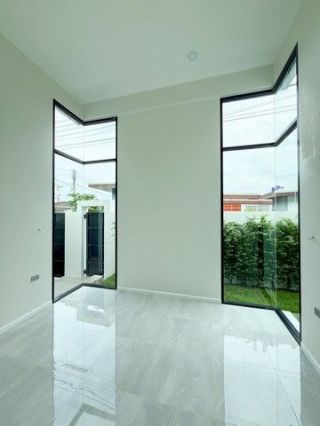 For Sale : Kohkaew, Luxury Pool Villa, 3 Bedrooms 2 Bathrooms