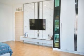 <a href='product.php?qid=428424' style='color:white;text-decoration: none;'>ขายบ้านเดี่ยว 2 ชั้น หมู่บ้าน Thana Habitat ธนาฮาบิแทต ปิ่นเกล้า สิรินธร ใกล้รถไฟฟ้า SRT บางบำหรุ และ ใกล้ แม็คโคร นครอินทร์ : <span class='text-info'><strong>Read More</strong><span></a>