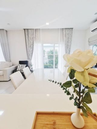 <a href='product.php?qid=428424' style='color:white;text-decoration: none;'>ขายบ้านเดี่ยว 2 ชั้น หมู่บ้าน Thana Habitat ธนาฮาบิแทต ปิ่นเกล้า สิรินธร ใกล้รถไฟฟ้า SRT บางบำหรุ และ ใกล้ แม็คโคร นครอินทร์ : <span class='text-info'><strong>Read More</strong><span></a>
