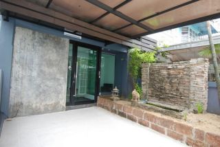 ขายบ้าน กรุงเทพกรีฑา The Metro Rama 9 3 ห้องนอน 1ที่จอดรถ แถมเฟอร์ครบ 3 ห้อง renovate ใหม่ทั้งหลัง