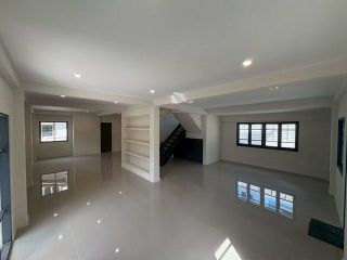 <a href='product.php?qid=432962' style='color:white;text-decoration: none;'>ขายถูกบ้านเดี่ยว 2 ชั้น หมู่บ้าน ภาณุการ์เด้นท์ ถนนสวนผัก ขนาด 83 ตรว. 3 นอน 3 น้ำ บ้านสวย  บ้านเปล่า รีโนเวทใหม่ ใกล้ MRT ตลาดบางใหญ่ : <span class='text-info'><strong>Read More</strong><span></a>