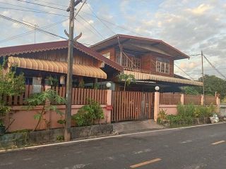 ขายโกดังพร้อมออฟฟิศ บางบัวทอง  400 ตรม. บนที่ดิน 151 ตร.ว13 ล้าน หรือเช่า 50,000 บาท/ด สัญญา 3 ปี