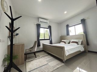 ขายบ้านเดี่ยวหลังใหญ่ พร้อมสระว่ายน้ำส่วนตัว ใจกลางเมืองสุราษฎร์ธานี