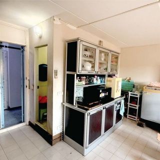 คอนโดมิเนียม Popular Condo Muangthong Thani. ป๊อปปูล่าคอนโตมิเนียม 78 ตารางเมตร  1100000 บาท. ใกล้ โรงเรียนเซนต์ฟรัง ราคาดี เยี่ยม นนทบุรี   