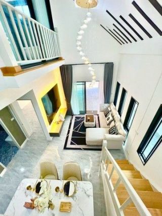 ขายบ้านวรารักษ์ รังสิต คลองสาม บ้านรีโนเวทใหม่ทั้งหลัง แค่หิ้วกระเป๋ามา