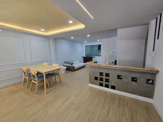 ขายบ้าน เคซี รามอินทรา 3 รีโนเวทใหม่หมด พร้อมอยู่ ใกล้แฟชั่นไอส์แลนด์