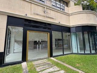 ให้เช่า พื้นที่ร้านค้า สุขุมวิท เขตวัฒนา ใกล้ BTS พร้อมพงษ์ BRE26130