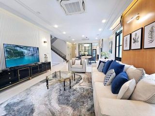 ให้เช่า บ้านเดี่ยวหรู โครงการNantawan พระราม9 กรุงเทพกรีฑาตัดใหม่ ใกล้รร นานาชาติ Brighton