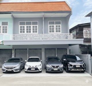 ขายด่วน รีโนเวทใหม่ อาคารพาณิชย์ 2 ชั้น อ้อมใหญ่ ซอยเทศบาล 6 หลังใหญ่ ขนาด 28 ตรว. ตรงข้ามบิ้กซีอ้อมใหญ่ ทำเลดี (คุณเจี๊ยบ 080-2114266 )