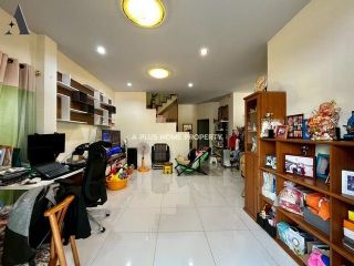 <a href='product.php?qid=456966' style='color:white;text-decoration: none;'>#หมู่บ้านรัชชา5 #บางใหญ่ #กาญจนาภิเษก แถมเฟอร์ฯติดกับตัวบ้านทั้งหมด แถมแอร์ 4 ตัว : <span class='text-info'><strong>Read More</strong><span></a>