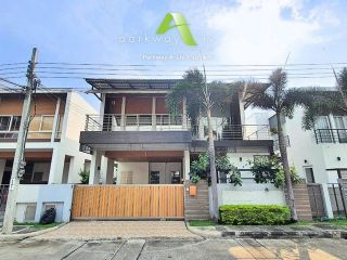 <a href='product.php?qid=463504' style='color:white;text-decoration: none;'>ขาย ให้เช่า Home Office แปลงมุม ปรัชญา บิซโฮม อ่อนนุช-สุวรรณภูมิ ติดโรบินสันลาดกระบัง 3 ห้องนอน 3 ห้องน้ำ 2 ห้องโถงใหญ่ : <span class='text-info'><strong>Read More</strong><span></a>