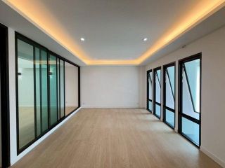 <a href='product.php?qid=472639' style='color:white;text-decoration: none;'>ทาวน์โฮม Sukhumvit 101 รีโนเวทใหม่พร้อมอยู่4 นอน 6ห้องน้ำ ใกล้ BTS ปุณณวิถี : <span class='text-info'><strong>Read More</strong><span></a>