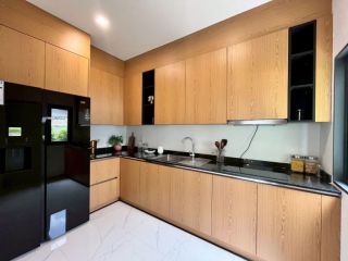 <a href='product.php?qid=476913' style='color:white;text-decoration: none;'>Riva Prime บ้านสวยวิวเขา ใกล้ทะเลบางแสน บ้านเดี่ยวหรูสำหรับ ครอบครัวใหญ่ ที่ออกแบบมาเพื่อทุกช่วงวัยของการใช้ชีวิต : <span class='text-info'><strong>Read More</strong><span></a>