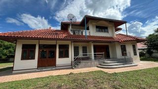 ขายอาคารพาณิชย์ 3 ชั้น + โกดังใหญ่ ทำเลทองใจกลางศรีสะเกษ