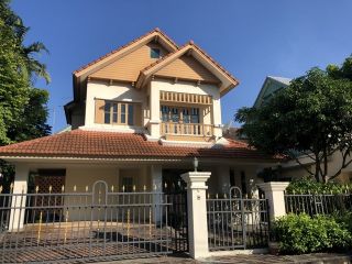 H 577 ให้เช่า บ้านเดี่ยว ม.ลัดดารมย์ รามคำแหง ซ.ราม118 บ้านสวยสภาพดี ราคา 28,000 บาท