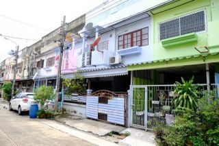 ขายที่ดิน 2 ไร่ ถนนหทัยราษฏร์ เข้าซอย 80 เมตร ถูกมาก