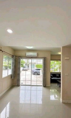 <a href='product.php?qid=488970' style='color:white;text-decoration: none;'>svs351 ให้เช่า บ้านเดี่ยว มัณฑนา ศรีนครินทร์-บางนา Mantana Srinakarin – Bangna : <span class='text-info'><strong>Read More</strong><span></a>