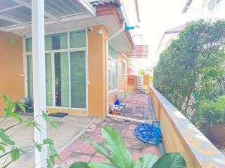 <a href='product.php?qid=490245' style='color:white;text-decoration: none;'>ขายบ้านเดี่ยว 2 ชั้น พร้อมอยู่ หมู่บ้านวรารมย์ เลควิลล์ บางพลี-สมุทรปราการ บ้านแต่งสวย ต่อเติมครบ : <span class='text-info'><strong>Read More</strong><span></a>
