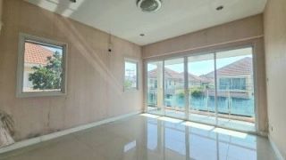 <a href='product.php?qid=491507' style='color:white;text-decoration: none;'>ขายที่ดินคลองลัดมะยม 2.9ล้าน ขนาด 52 ตรว สนใจ@sacondo  : <span class='text-info'><strong>Read More</strong><span></a>