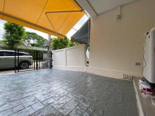 <a href='product.php?qid=495924' style='color:white;text-decoration: none;'>ให้เช่าทาวโฮม3ชั้น ใกล้Wellington College International School , Brighton College Bangkok  หลังมุม  บ้านกลางเมืองพระราม 9 มอเตอร์เวย์ : <span class='text-info'><strong>Read More</strong><span></a>