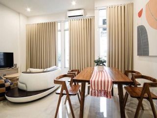 <a href='product.php?qid=496085' style='color:white;text-decoration: none;'>HR 10294 ให้เช่าทาวน์โฮม 3 ชั้น 230 ตรม. บ้านกลางเมือง บริติซทาวน์ ศรีนครินทร์ ใกล้ MRT ศรีลาซาล เพียง 1 นาที : <span class='text-info'><strong>Read More</strong><span></a>