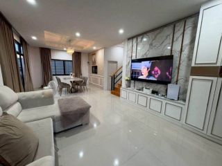 <a href='product.php?qid=496354' style='color:white;text-decoration: none;'>ให้เช่าบ้านเดี่ยว2ชั้น ติดถนนสาย36 มาบข่า ใกล้ตัวเมืองระยอง พร้อมเฟอร์นิเจอร์ : <span class='text-info'><strong>Read More</strong><span></a>
