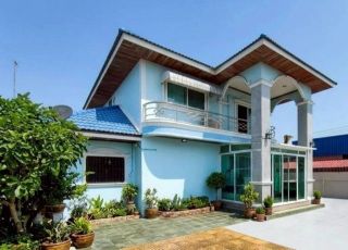 ขายบ้านเดี่ยว 2 ชั้น พร้อมที่ดิน 188 ตร.วา. ใกล้โค้งยายขาว บางหญ้าแพรก สมุทรสาคร