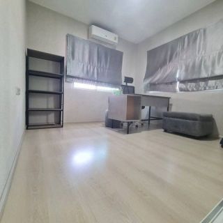 ให้เช่าบ้านเดี่ยว Villaggio Srinakarin-Bangna 3 ห้องนอน 3 ห้องน้ำ 160 ตร.ม. ราคา 60000 บาท พร้อมอยู่