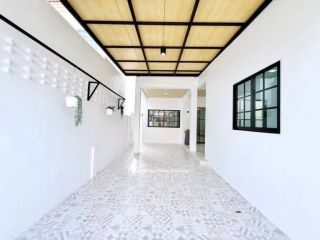 <a href='product.php?qid=500159' style='color:white;text-decoration: none;'>LM26-0111 ขายบ้านเดี่ยว 2 ชั้น สยามไฮวิวล์ วงแหวน ธัญญะ รังสิต คลอง4 พื้นที่ 55 ตรว 3นอน 3น้ำ บ้านสวย พร้อมเข้าอยู่ ทำเลดี : <span class='text-info'><strong>Read More</strong><span></a>