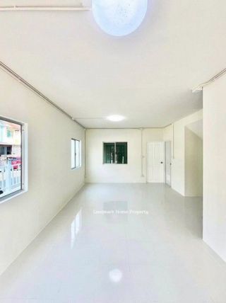 <a href='product.php?qid=500484' style='color:white;text-decoration: none;'>lN-147 ขายทาวน์เฮ้าส์ 2 ชั้น พฤกษาวิลล์17 พุทธบูชา36 เนื้อที่ 22.4 ตรว 3นอน 2น้ำ ใกล้เซ็นทรัลพระราม2 : <span class='text-info'><strong>Read More</strong><span></a>