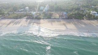 ฝากทรัพย์ดีดีไว้ให้พิจารณานะคะ ปะทิวใกล้หาดสวยทุ่งวัวแล่น ขายที่ดินติดทะเลวิวหลักล้านแปลงเล็กหายากติดหาดส่วนตัว  ทรายขาวน้ำใส