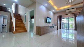 <a href='product.php?qid=502121' style='color:white;text-decoration: none;'>ขายหมู่บ้านภัสสร เพลสทีจ ซอยพัฒนาการ 38  ย่านพัฒนาการ 095-164-2956 QQ : <span class='text-info'><strong>Read More</strong><span></a>
