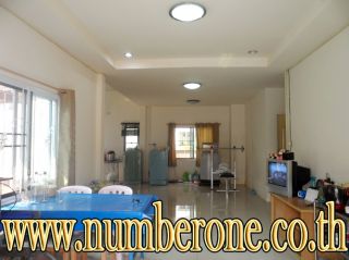 <a href='product.php?qid=53240' style='color:white;text-decoration: none;'>ขายบ้านเดี่ยว ม.เปรมประชาเลคแอนด์พาร์ค 3 ถ.เลียบคลองเปรมประชากร  : <span class='text-info'><strong>Read More</strong><span></a>