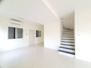 <a href='product.php?qid=53449' style='color:white;text-decoration: none;'>2.39 ล้านเท่านั้น สวยสุดในโครงการ พฤกษา 76 แก้วอินทร์ บางใหญ่ 24 ตร.วา ❤หัวมุม เป็นส่วนตัว ❤ ต่อเติมหลังคาโรงรถ และ ห้องครัวพร้อมอยู่ : <span class='text-info'><strong>Read More</strong><span></a>