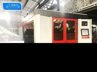 ขายขาดทุน!! เครื่องไฟเบอร์เลเซอร์ 2000 W. (Fiber Laser 2000 W. IPG)