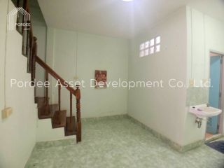 <a href='product.php?qid=63751' style='color:white;text-decoration: none;'>ขายทาวน์เฮ้าส์ 2 ชั้น หมุ่บ้านเจษฎา3 พหลโยธิน48 หน้าบ้านไม่ชนใคร (ใกล้รถไฟฟ้าสายสีเขียว สีชมพู) : <span class='text-info'><strong>Read More</strong><span></a>
