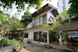 ขายบ้านเดี่ยว ซอยลาดพร้าว 35 ซอยสุภาพงษ์ 122 ตรว. ออกซอยรัชดา 32 ได้ แขวง จันทรเกษม เขตจตุจักร