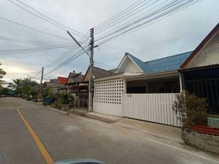 นกน้อยทำรังแต่พอตัว บ้านรีโนเวทใหม่โซนท่ารั้ว   **เพียง 1.19 ล้าน ** จอง 3,000.- 