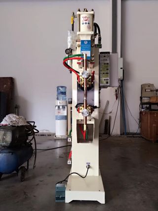 เครื่อง Spot Welding ขนาด 50 KVA 